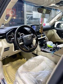 تويوتا لاندكروزر